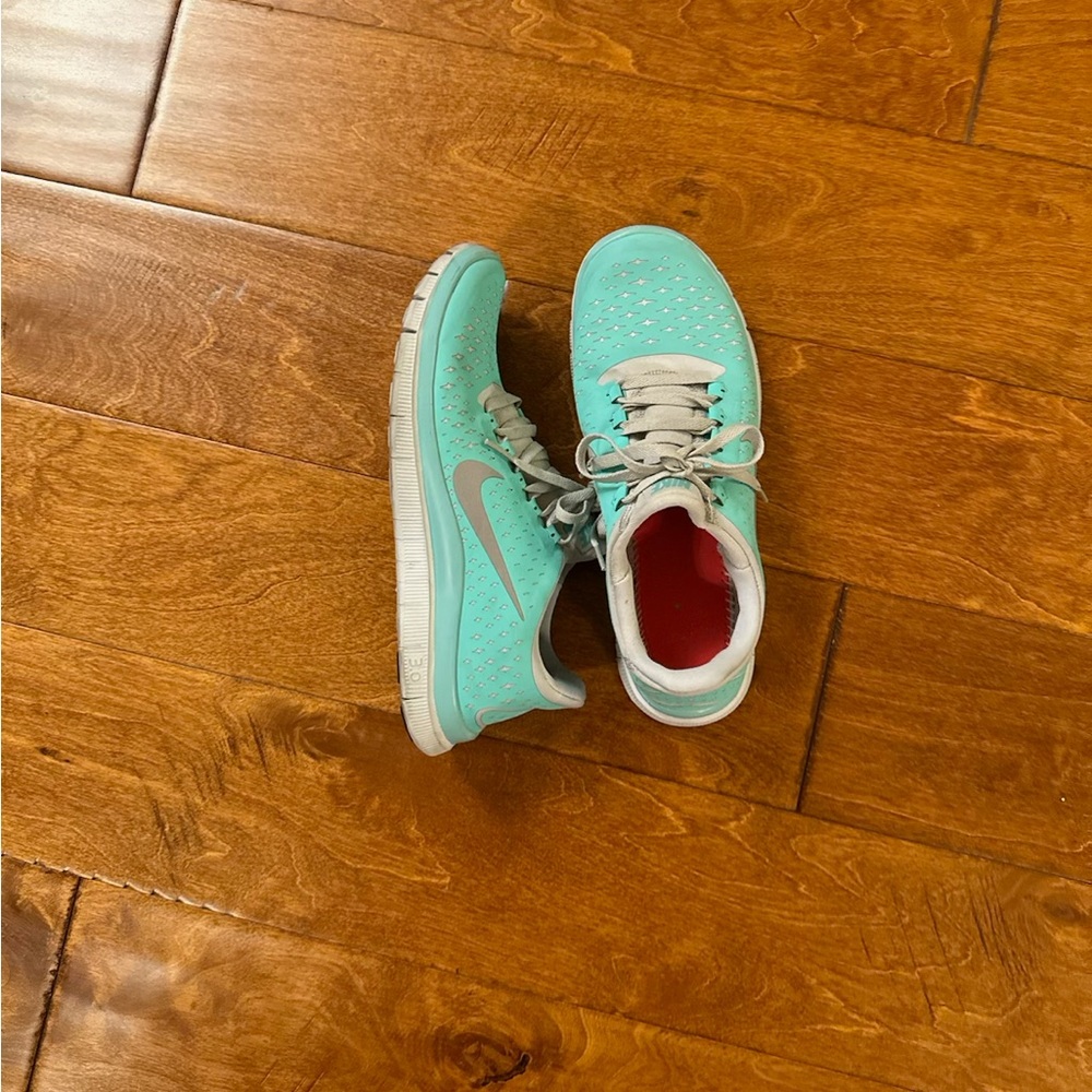 Tiffany blue Nike sneakers 👟
